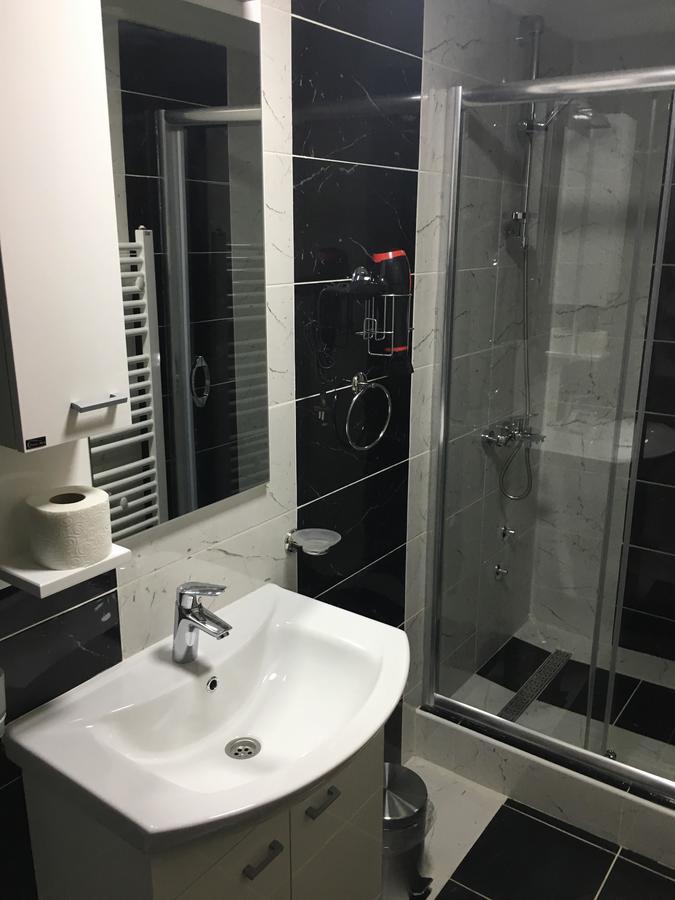Bed And Breakfast Divanhana Novi Pazar Exterior foto
